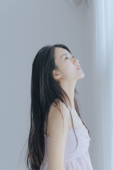 情侣热吻